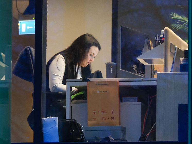 Профессор Сафонов: рост зарплат в некоторых сферах связан с нехваткой кадров