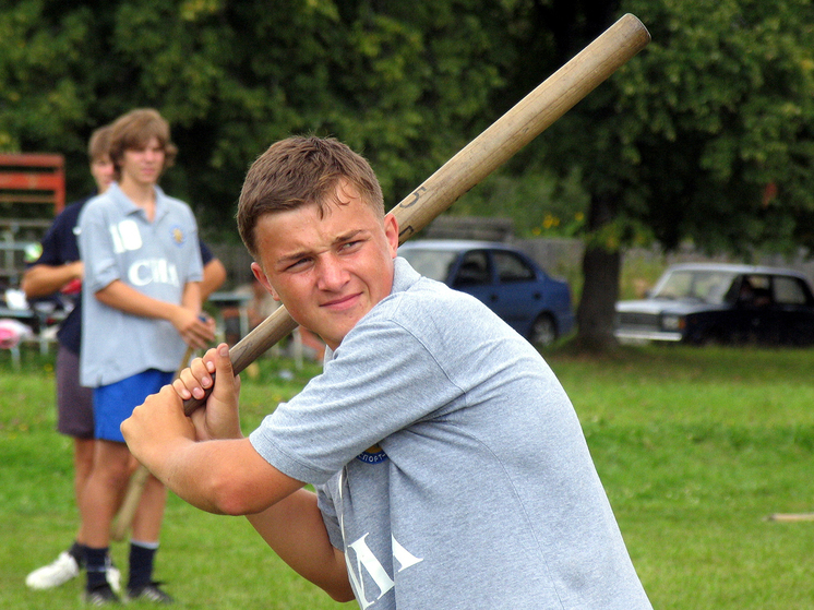 Самбо и плавание стали самыми популярными секциями у школьников в 2025-м