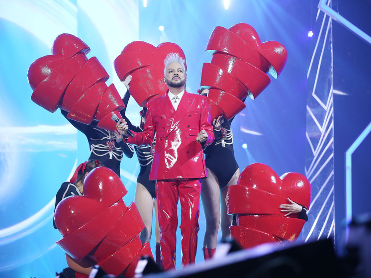 Киркоров предложил включить песни Пугачевой в школьную программу