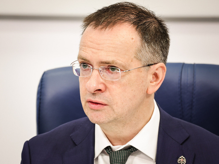 Мединский назвал правильным возврат прежних названий городов Украины