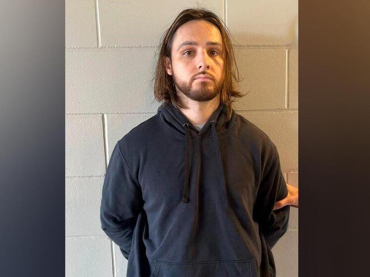 Американец обвинен в смертоносном поджоге в Калифорнии