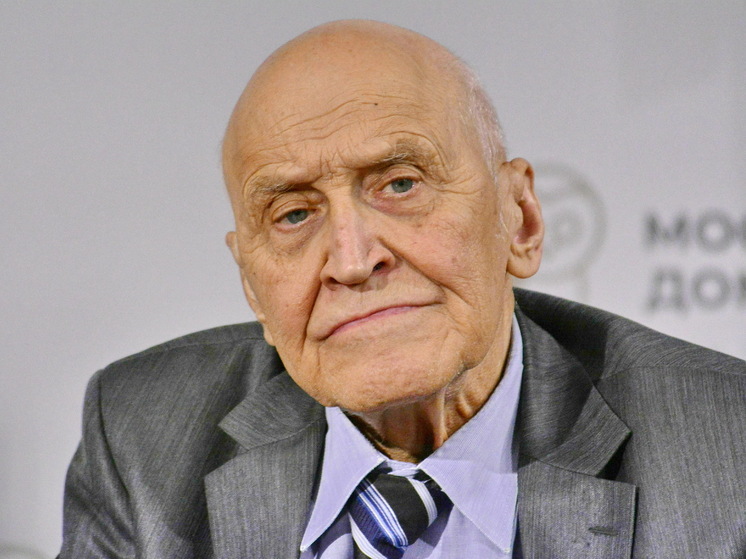 Mash: дочери Николая Дроздова бросили отца, переставшего ходить после операции