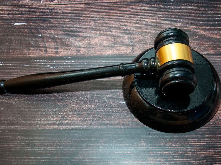 Монохромное синее полотно Ива Кляйна было продано за 18,4 миллиона евро