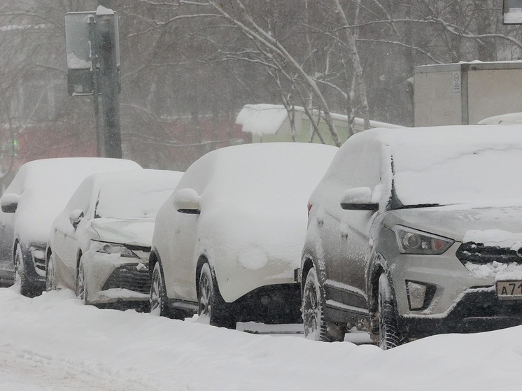 МЧС: на Сахалине из-за непогоды перекрыли еще две трассы