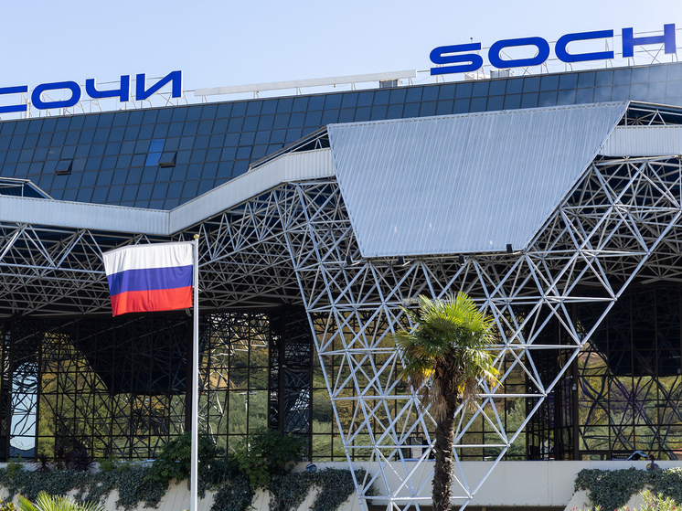 Аэропорт Сочи сообщил о введении временных ограничения на полеты