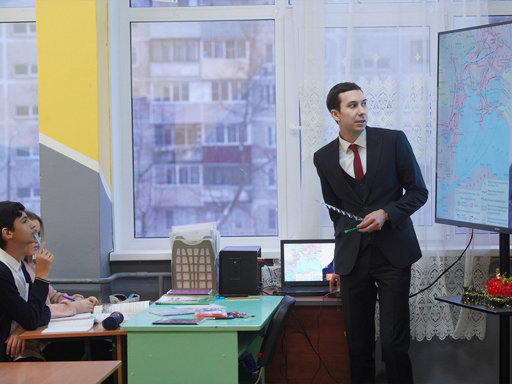 Отчего учительство, наследуя великим классикам и народникам,  вынуждено оказывать услуги