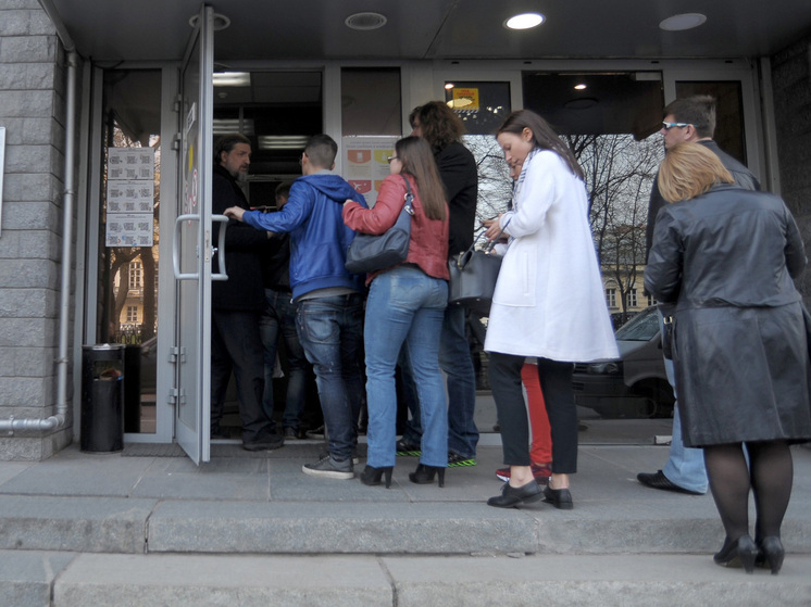 ЕС перестал выдавать россиянам многократные шенгенские визы